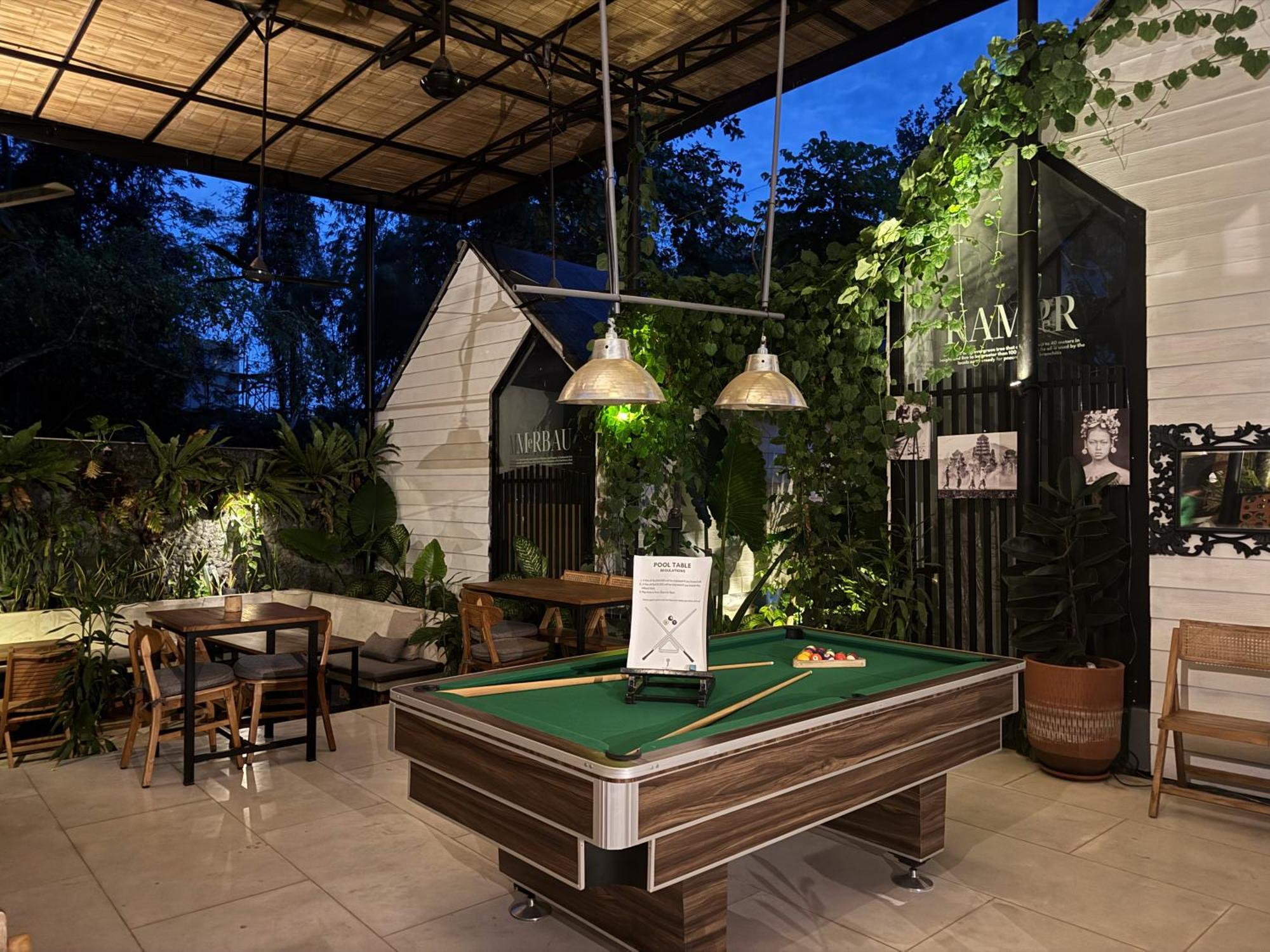 The Jungle Hostel Canggu Экстерьер фото